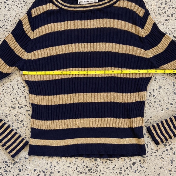 ZARA Knit Crop Sweater size medium - Picture 7 of 10